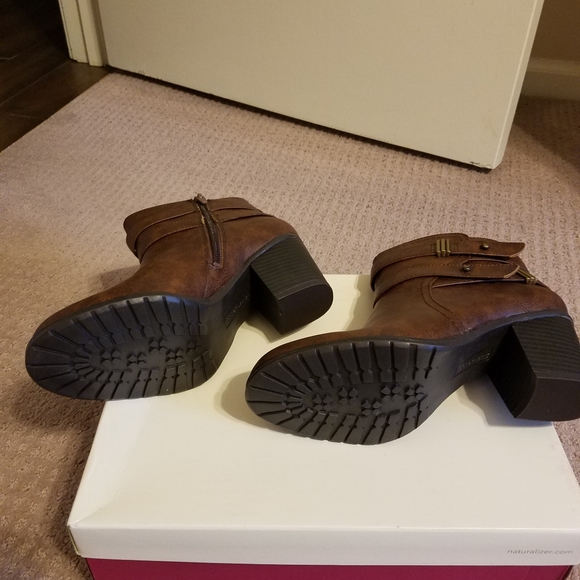 Booties - Picture 4 of 4